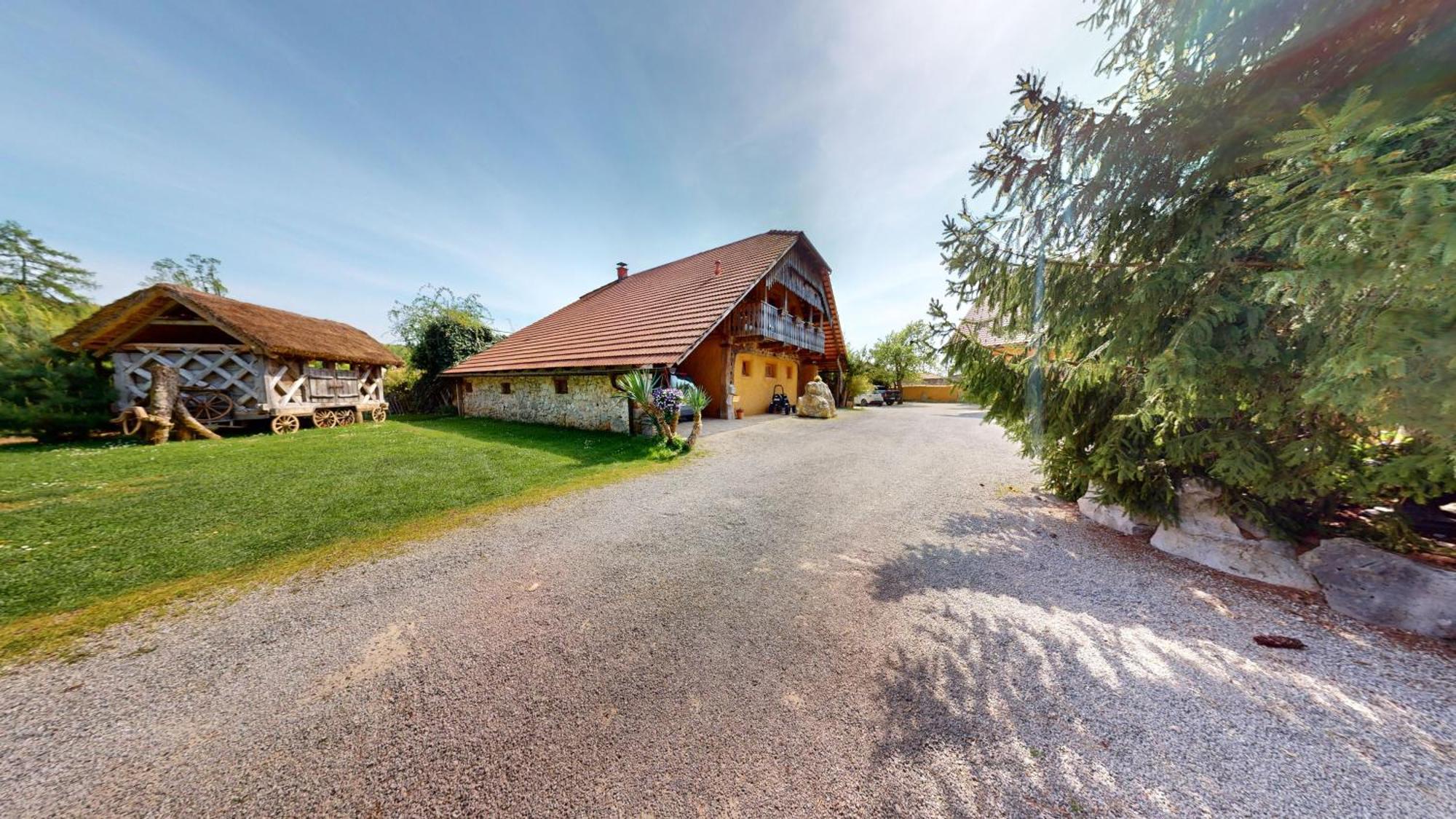 Resort Hisa Ida - Apartments With Hot Tub And Sauna Ivancna Gorica Екстер'єр фото