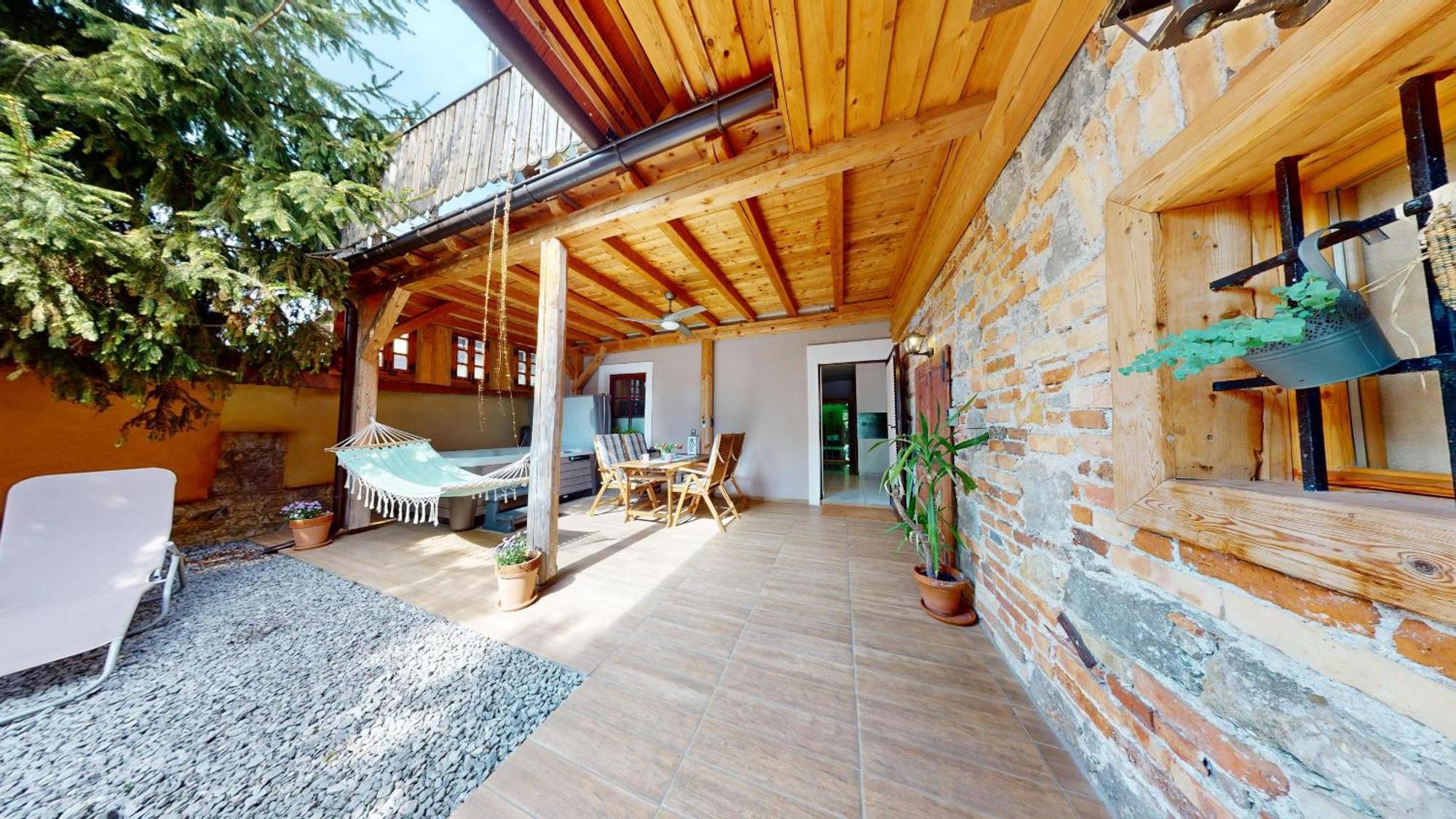 Resort Hisa Ida - Apartments With Hot Tub And Sauna Ivancna Gorica Номер фото